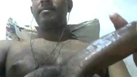 Snapshot of dickruss0070003 chatting on December 1, 4:32 pm dick rus online show from December 1, 4:32 pm
