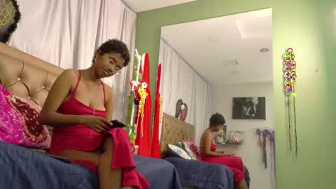 didoelizabeth online show from November 27, 4:58 pm