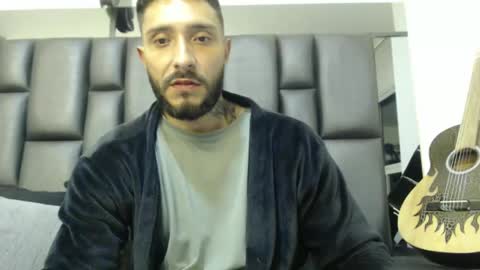 Snapshot of diehgoo_ortega chatting on December 7, 5:32 am Diego Ortega online show from December 7, 5:32 am