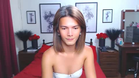 Snapshot of diense17 chatting on October 13, 10:50 am Dennesse online show from October 13, 10:50 am