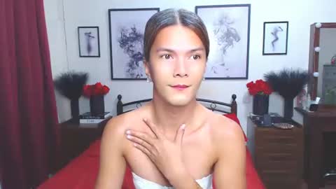 Snapshot of diense17 chatting on September 28, 11:52 am Dennesse online show from September 28, 11:52 am