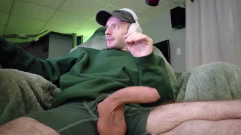 digbicknik online show from March 18, 2:17 am