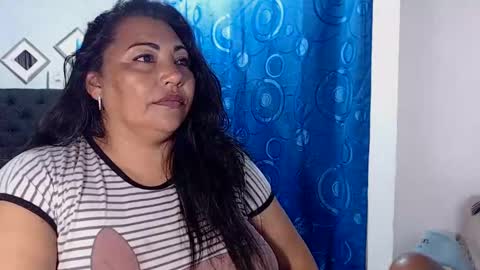 Mariana online show from February 8, 2:05 pm