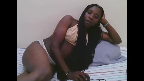Snapshot of dijahot chatting on October 8, 6:25 pm Dijah online show from October 8, 6:25 pm