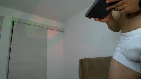 Dilan Coy online show from March 24, 11:11 pm