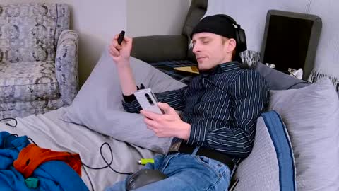 Dilldough405 online show from February 22, 5:12 am