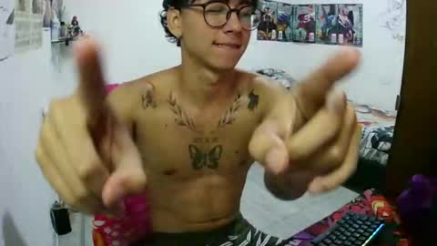 dillom420 online show from January 5, 9:51 pm