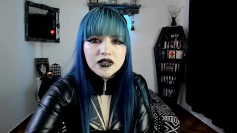 dimmuanddarkness online show from September 24, 7:15 am