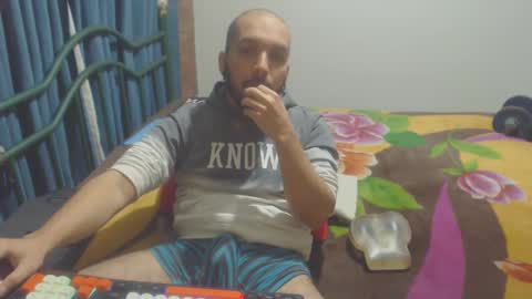Snapshot of dinchtcams chatting on September 28, 5:49 am Dincht online show from September 28, 5:49 am