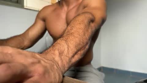 dinhoo14 online show from February 19, 1:54 pm