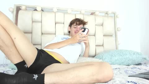 Snapshot of dioniso_69 chatting on October 8, 8:26 pm apollo online show from October 8, 8:26 pm