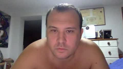 Snapshot of dirme chatting on October 14, 6:11 pm dirme online show from October 14, 6:11 pm
