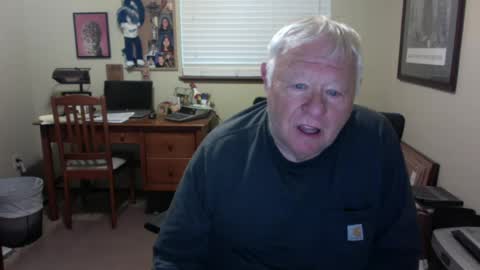 dirtrider195080438 online show from July 17, 2:46 am