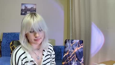 Dirty Kiss69 online show from November 15, 9:49 pm