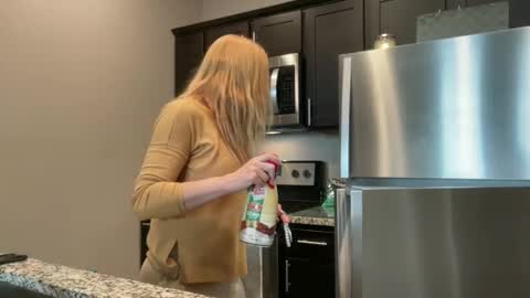 Daisy online show from April 7, 6:21 pm