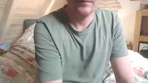 Nils online show from February 1, 1:09 pm