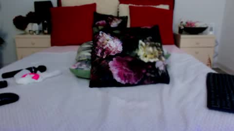 Chloe online show from March 30, 8:58 am