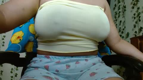 Mari online show from February 23, 8:33 pm