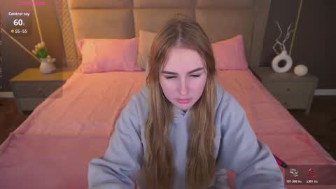 DivineJasss online show from November 18, 9:29 pm