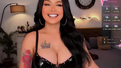    online show from December 18, 1:50 pm