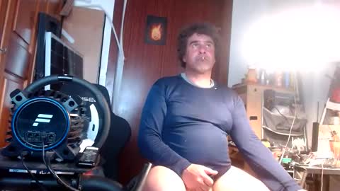 divitimido online show from February 24, 4:10 pm