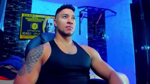 Dixon online show from November 12, 11:51 pm