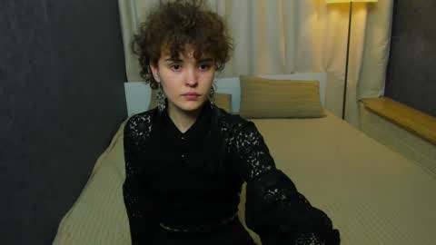 Snapshot of dizer_clop chatting on February 21, 4:16 pm Dizer online show from February 21, 4:16 pm