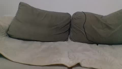 djokiii00 online show from November 25, 8:29 pm