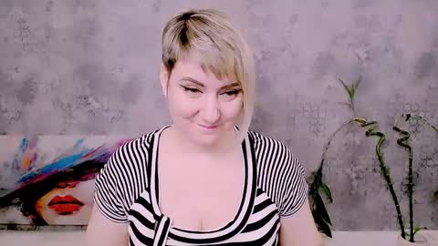 djullia online show from March 22, 8:29 am