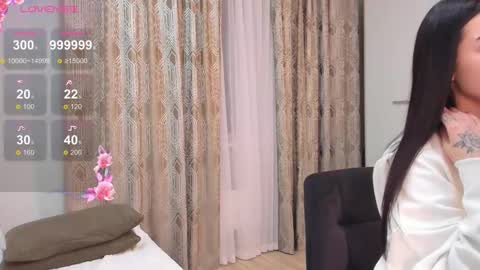 Maddy online show from October 21, 1:44 am