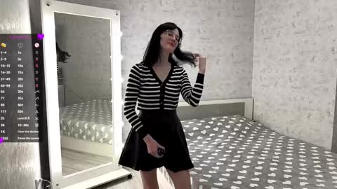 Annie PVT IS OPEN online show from October 3, 6:16 pm