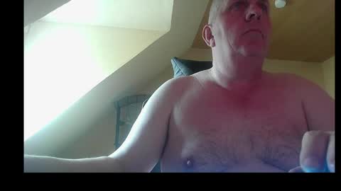 doggy2629 online show from April 12, 8:29 am