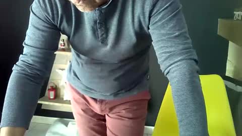 Alex online show from December 16, 11:01 am