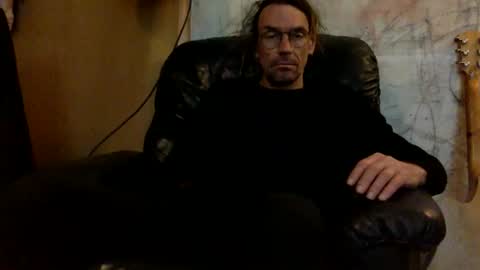 Snapshot of dogstarmanitee chatting on September 27, 11:41 am dogstarmanitee online show from September 27, 11:41 am