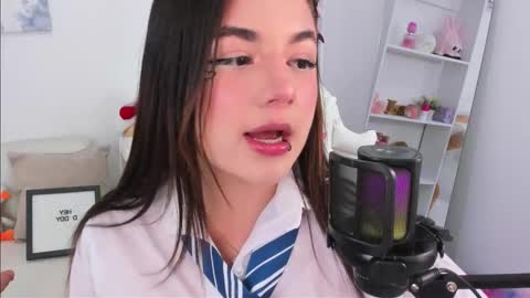 antonella online show from February 11, 2:59 am