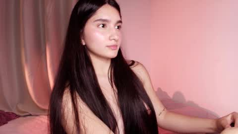 Snapshot of dolceangel__ chatting on October 17, 5:33 am Blair online show from October 17, 5:33 am