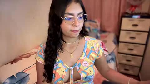 Snapshot of doll_dolcce chatting on October 5, 4:54 am doll dolcce online show from October 5, 4:54 am