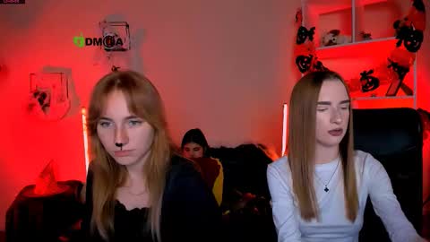 doll_vey online show from October 21, 7:28 pm