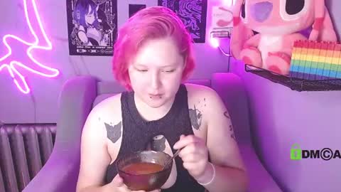 dollirosee online show from June 25, 4:53 am