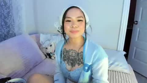 DOLLLFACE online show from February 8, 8:18 am