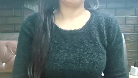 dollmeenu online show from October 29, 5:04 pm