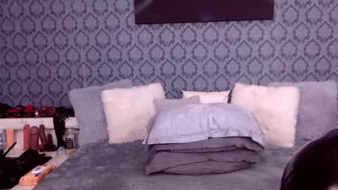 Dolly online show from March 5, 5:07 am