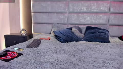 Snapshot of dolly_brownc chatting on March 5, 5:50 am dolly_brownc online show from March 5, 5:50 am