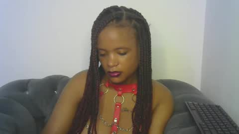 dolly_star9 online show from December 4, 7:55 am