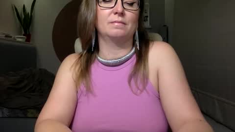 DOM MUMMY online show from October 13, 7:27 pm