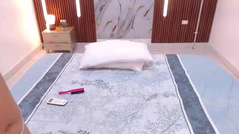 Snapshot of domenica_west chatting on September 25, 12:56 pm domenica online show from September 25, 12:56 pm