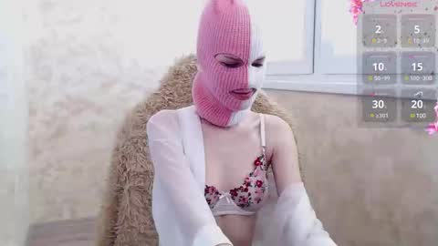 domiiniicana online show from March 12, 1:08 pm