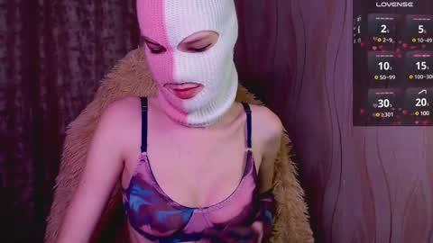 domiiniicana online show from January 28, 2:21 pm