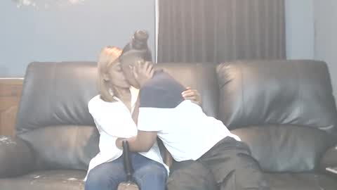 dominate_stud online show from November 1, 1:50 am