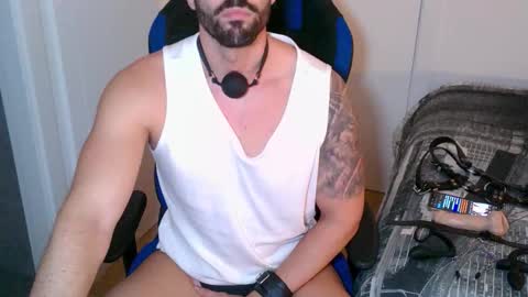 DominatedTitan online show from October 14, 10:35 pm